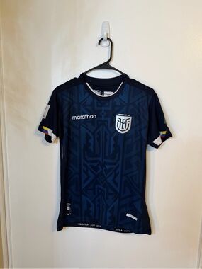 NWOT Original Marathon Kids' Ecuador Soccer Jersey